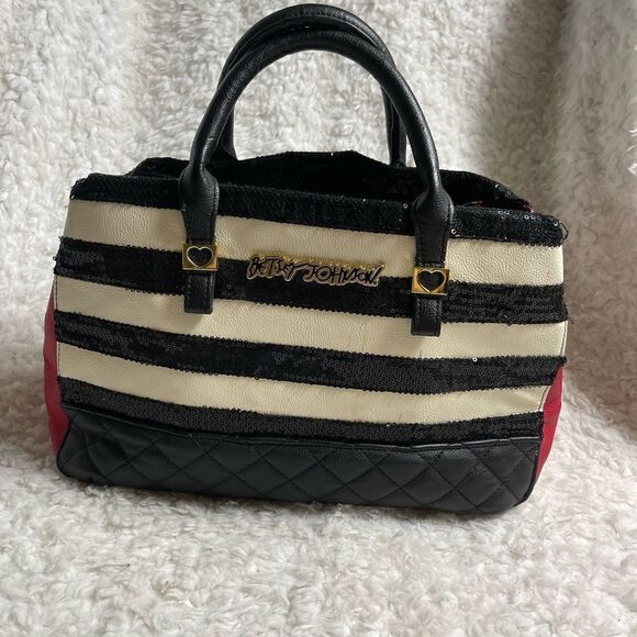 Betsey Johnson off white red and black sequins and quilted Medium satchel - Picture 7 of 16